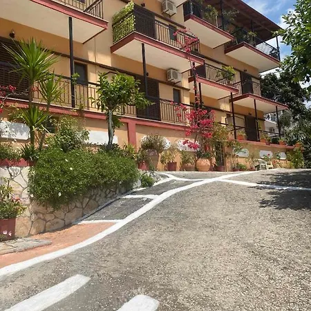 Vasiliki View Апартаменты Барбати
