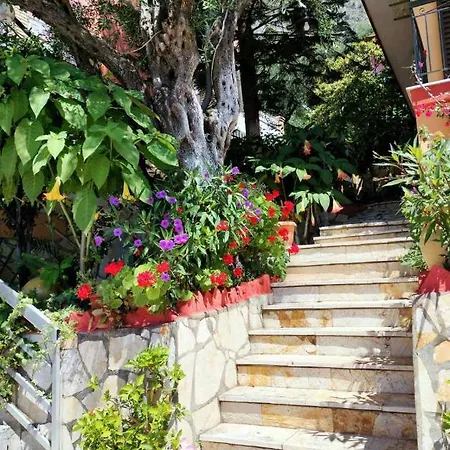 아파트 Vasiliki View 바바티